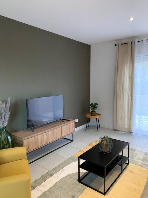 Charmante Villa シャテルロー エクステリア 写真